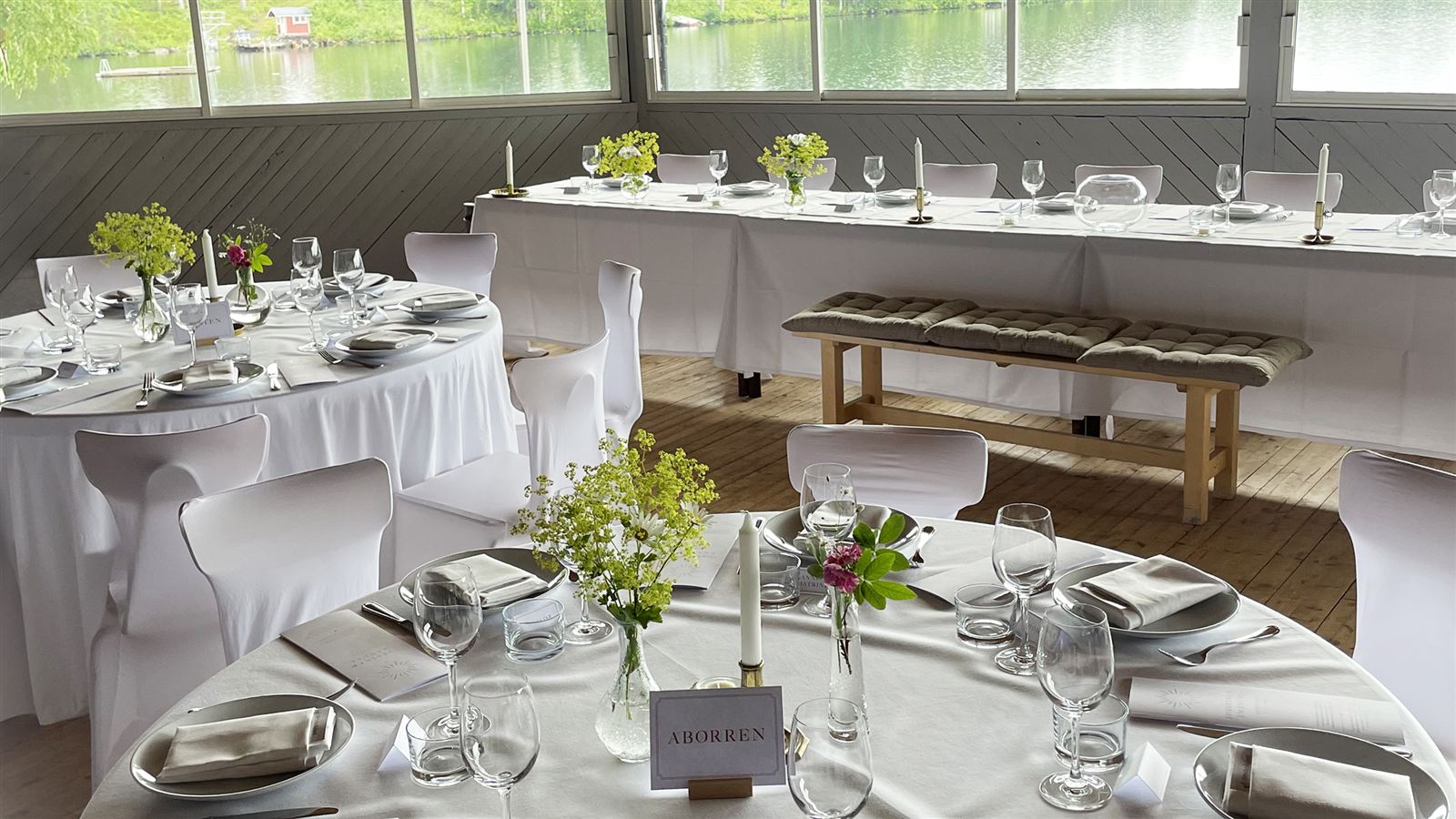 Summer wedding at Sörbyn Lodge