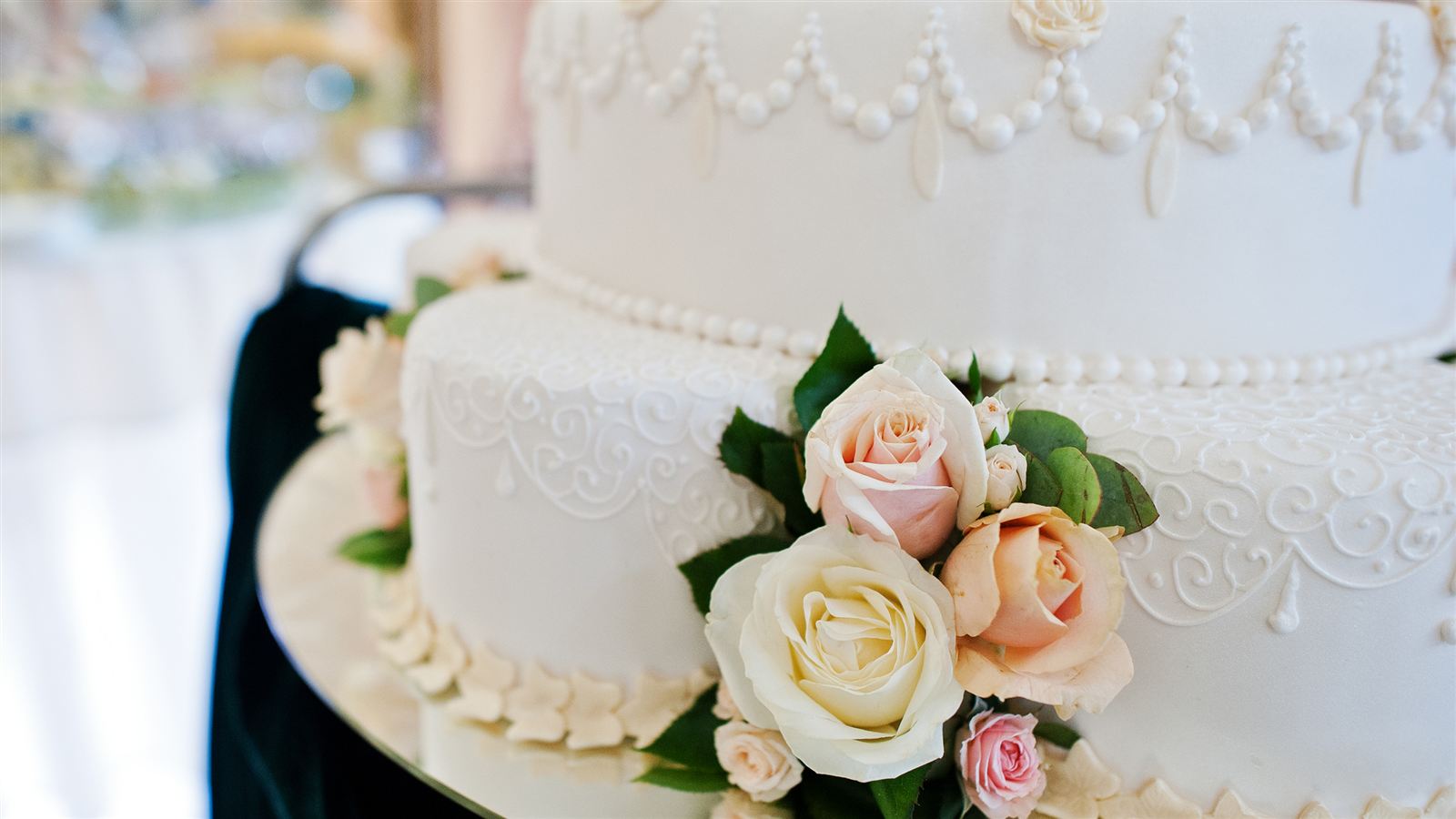 Summer wedding at Sörbyn Lodge